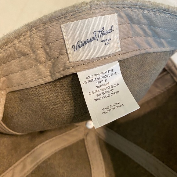 Universal Thread Ballcap - Picture 2 of 2